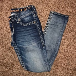 Women’s Rock Revival Jessica Skinny Jeans